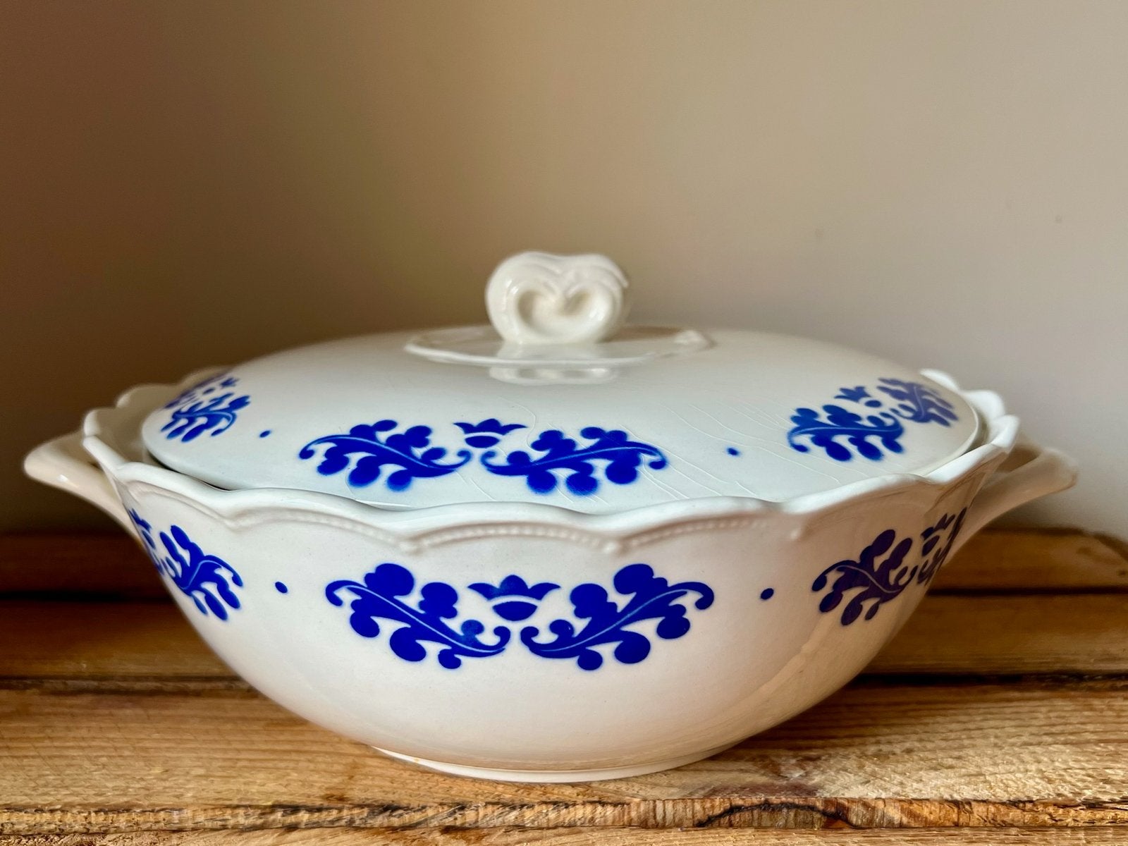 Vintage terrine dekschaal Boch Freres eikenblad soekom, Antiek en Kunst, Ophalen of Verzenden