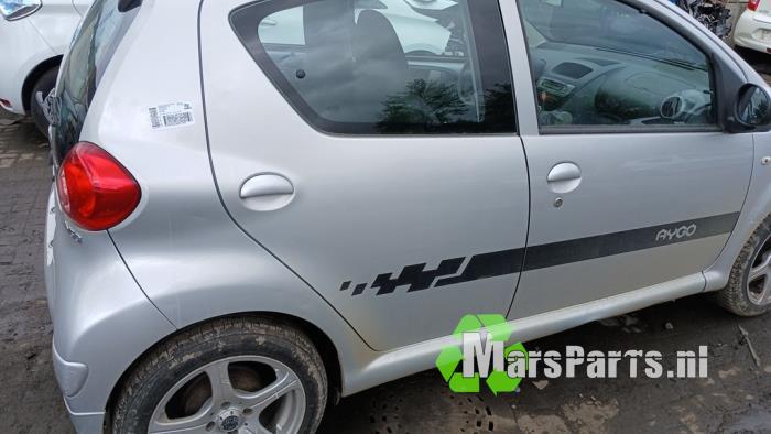 Portier 4Deurs rechts-achter van een Toyota Aygo, Gebruikt, -, Deur, -