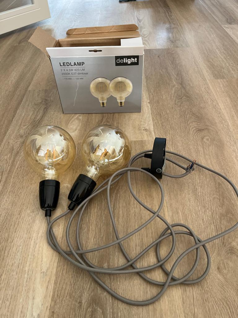 delight LED lampen E27 dimbaar (2 stuks), Led-lamp, Minder dan 30 watt, Zo goed als nieuw, E27 (groot)