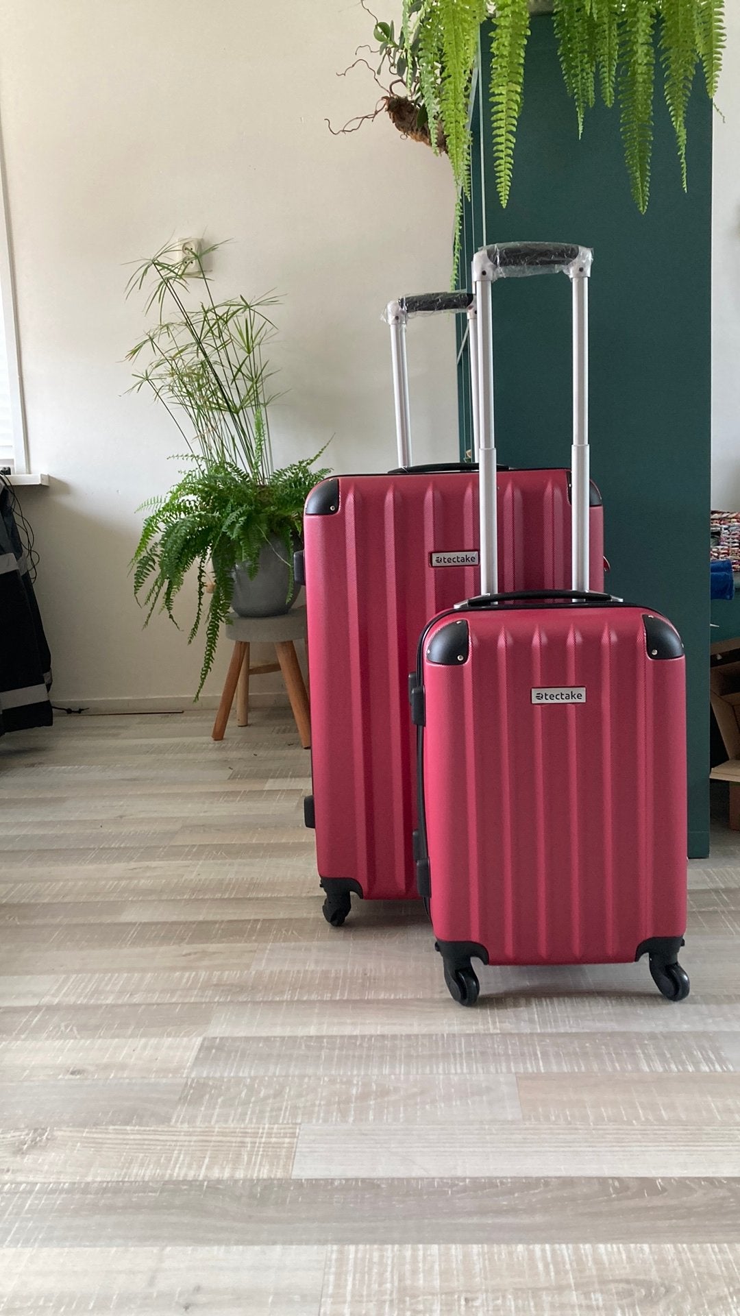 Tectake Koffers. Nieuw. 37 en 93 liter. Wijnrood., Sieraden, Tassen en Uiterlijk, Tassen | Reistassen en Weekendtassen, 40 tot 60 cm