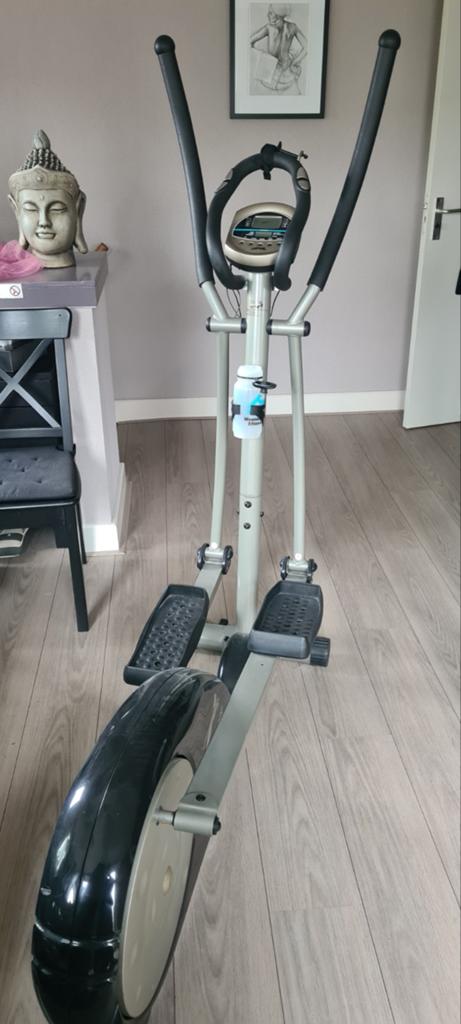 Slazenger SL-900 Crosstrainer - Zo goed als nieuw, Sport en Fitness, Ophalen, Benen, Zo goed als nieuw, Crosstrainer