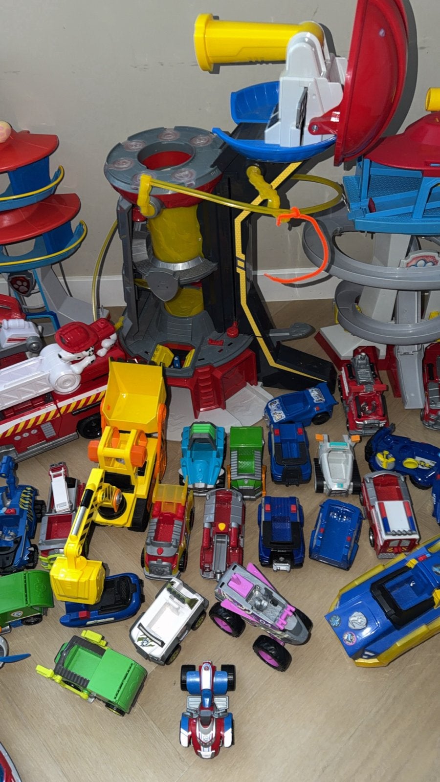 Grote Paw Patrol collectie uitkijktoren, voertuigen, figure, Ophalen of Verzenden, Gebruikt, Jongen of Meisje