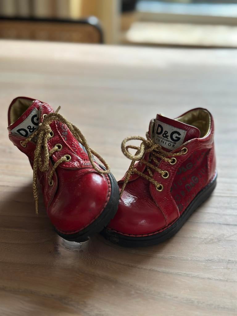 werkelijk prachtig authentiek Dolce & Gabbana schoen 21, Kinderen en Baby's, Kinderkleding | Schoenen en Sokken, Ophalen of Verzenden