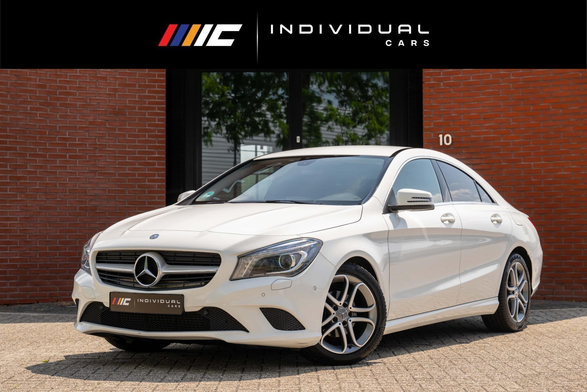 Mercedes-Benz CLA-klasse 180 BlueEFF. Ambition Orig NL Auto, Auto's, Mercedes-Benz, Voorwielaandrijving, CLA, Stof, Gebruikt