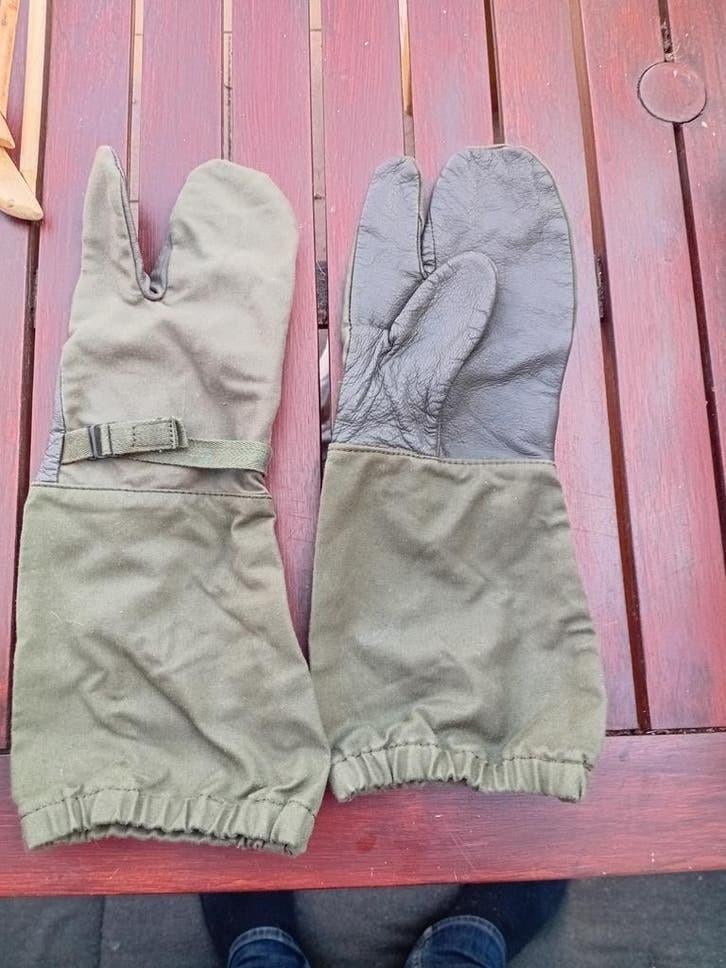 Leger handschoenen, Ophalen of Verzenden, Landmacht, Nederland, Kleding of Schoenen