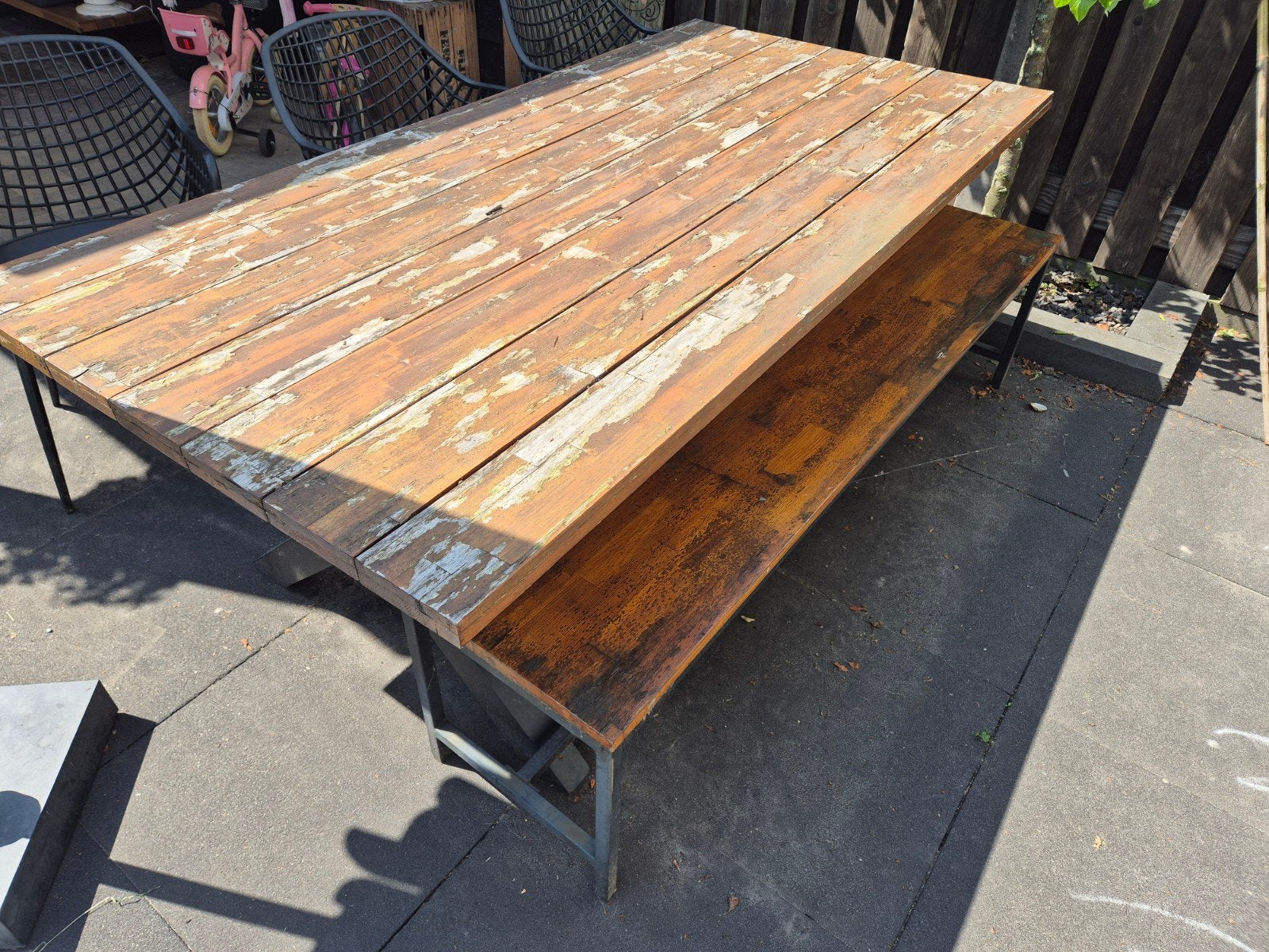 Gratis tuintafel en bankje voor de opknapper., Tuin en Terras, Picknicktafels, Ophalen, Gebruikt, Rechthoekig, Hout