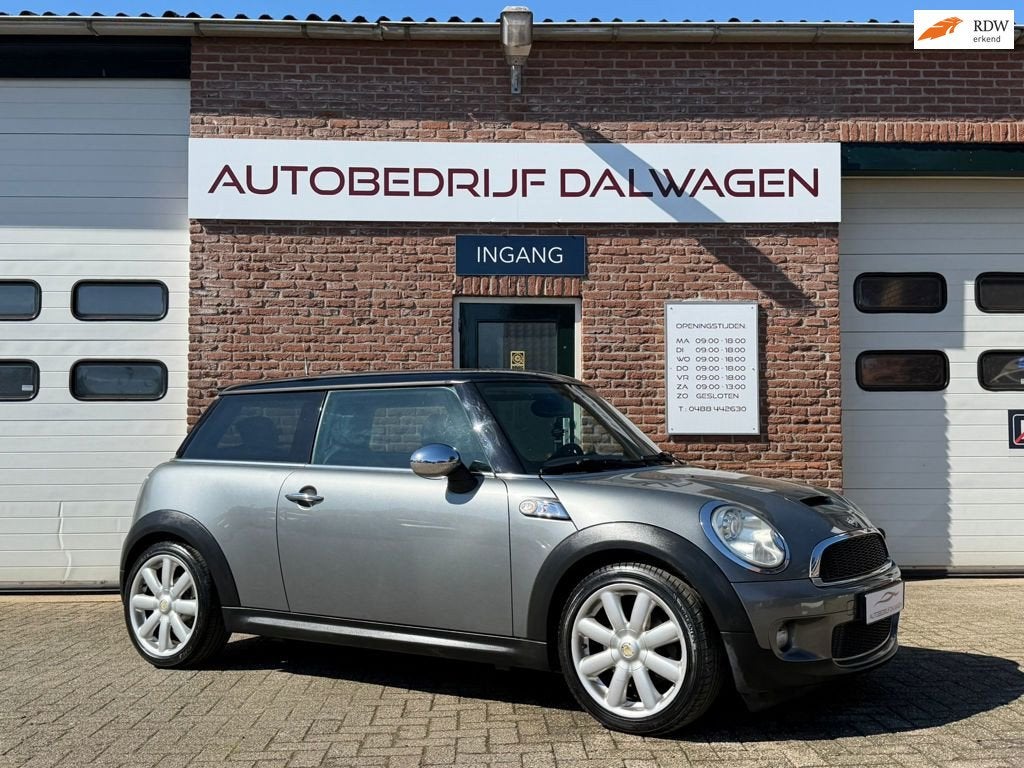Mini Mini 1.6 Cooper S, Auto's, Mini, Bedrijf, Te koop, Cooper S, ABS, Airbags, Airconditioning, Bi-Xenon koplampen, Boordcomputer