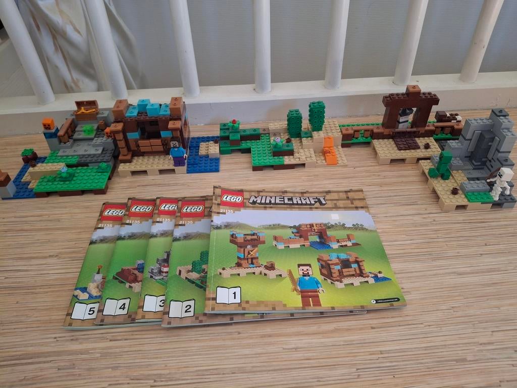 Lego Minecraft 21135 Crafting Box 2.0 (2017) compl. boekje, Kinderen en Baby's, Speelgoed | Duplo en Lego, Minecraft, Lego, Ophalen of Verzenden
