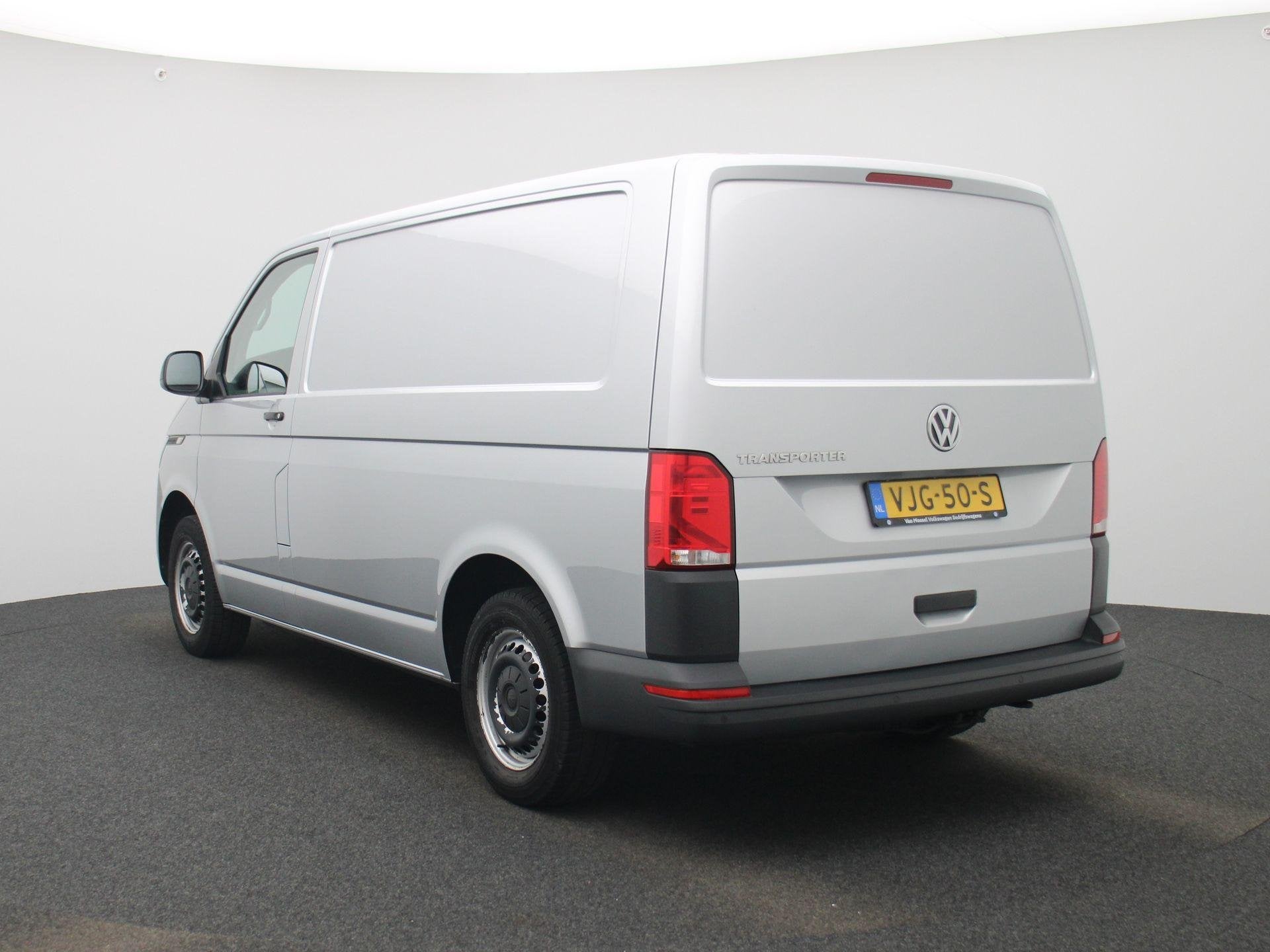 Volkswagen Transporter 2.0 TDI L1H1 150PK | Automaat | Radio, Auto's, 12 maanden, Stof, Gebruikt, 4 cilinders