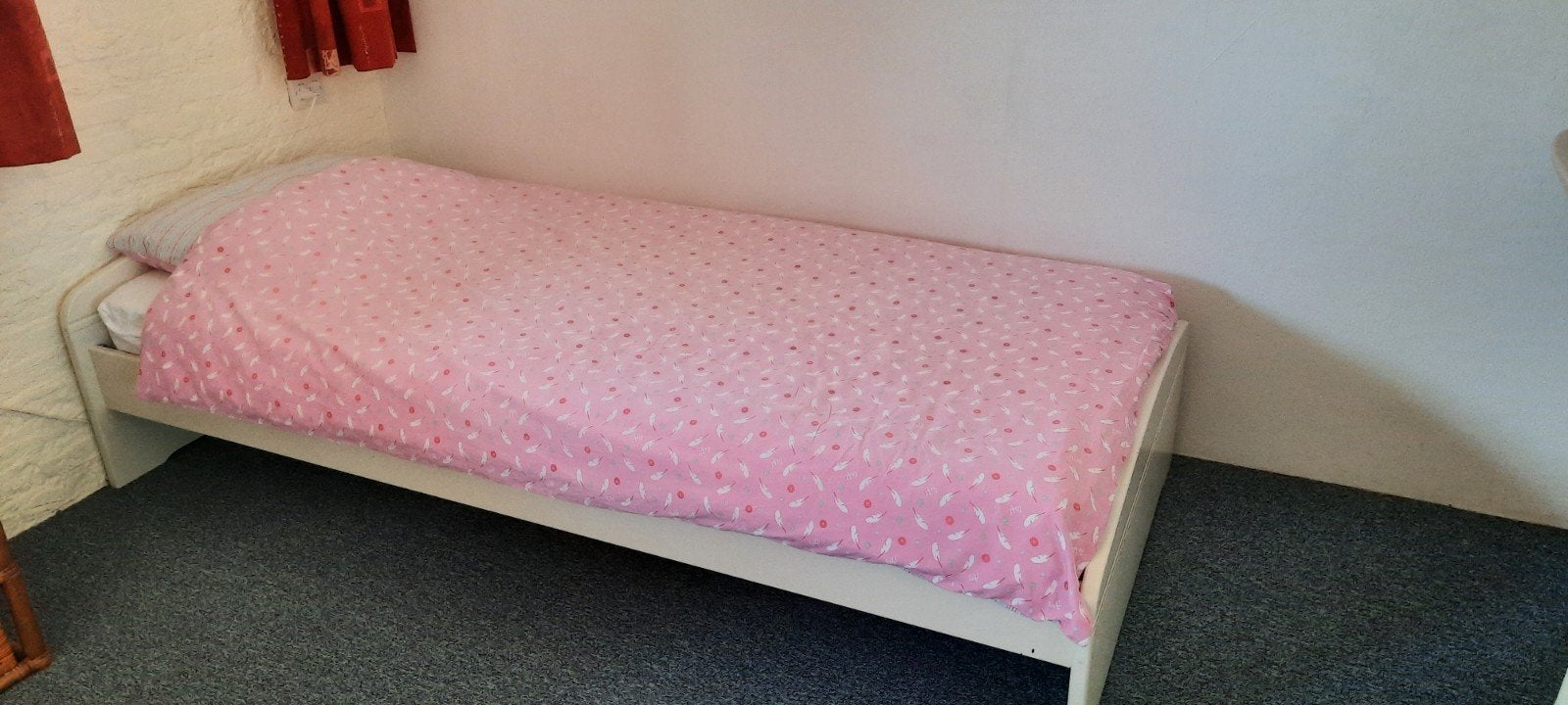 Eenpersoonsbed wit MDF met lattenbodem 200x80, Ophalen, Overige materialen, Gebruikt, Eenpersoons