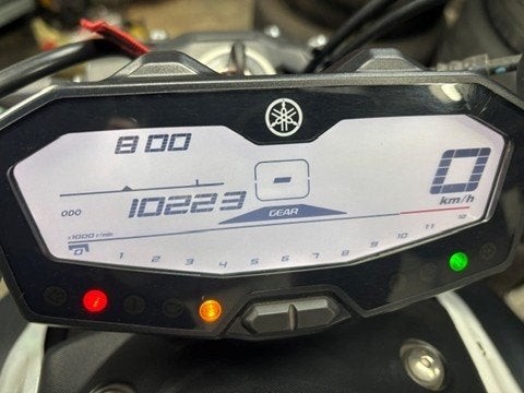 YAMAHA MT 07 met akrapovič uitlaat. Zeer lage km stand, 700 cc, 2 cilinders, Motorrijbewijs A, Gebruikt