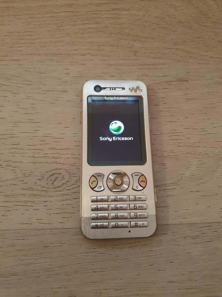 Zeldzame Sony Ericsson W890i Walkman in goede staat, Audio, Tv en Foto, Walkmans, Discmans en Minidiscspelers, Ophalen of Verzenden