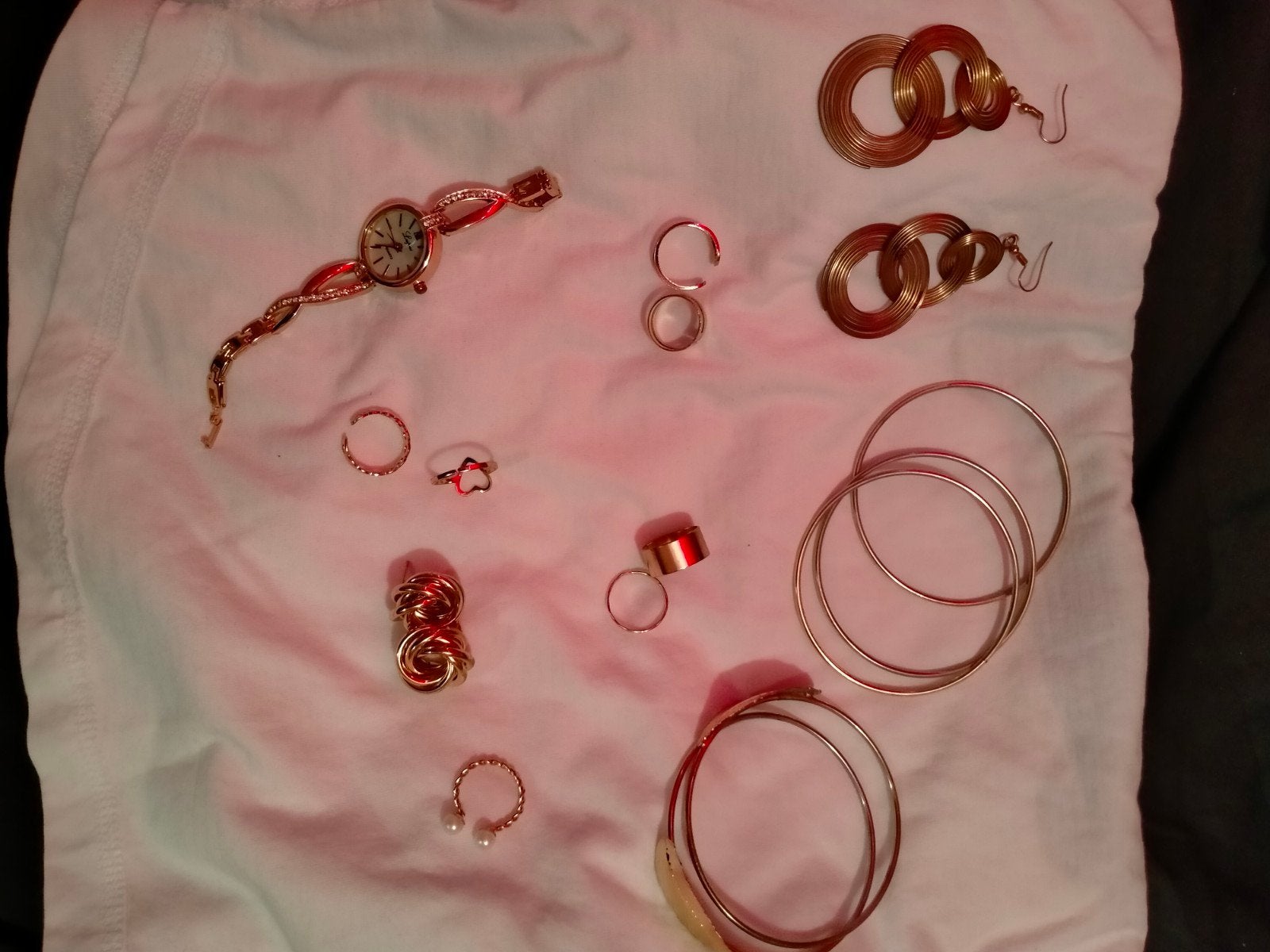 Goud kleurige sieraden, Nieuw, Ophalen of Verzenden, Kleiner dan 17, Dame