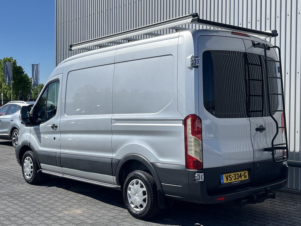 Ford Transit 290 2.2 TDCI L2H2*NAVI*CRUISE*CAM*A/C*HAAK*3PER, Euro 5, Gebruikt, 4 cilinders, Bedrijf