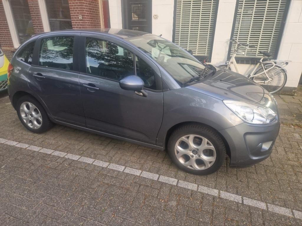 Citroën C3 1.4i 75pk 2011 Grijs, Voorwielaandrijving, Stof, Zwart, 4 cilinders