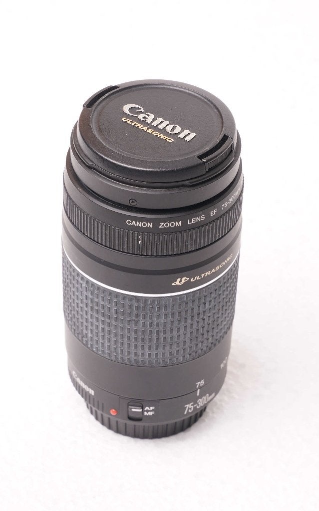 Canon EF 75-300 mm  f/4.0-5,6 III, Gebruikt, Canon, Canon EF, Telelens