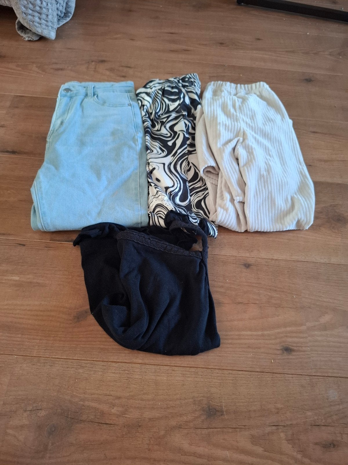 Kledingpakket voor meisjes - 4 stuks (Shein, Zeeman), Ophalen of Verzenden, Shein, Zeeman, Meisje, Setje