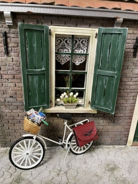 poppenhuis witte fiets met mand en tas, Ophalen of Verzenden, Nieuw, Poppenhuis
