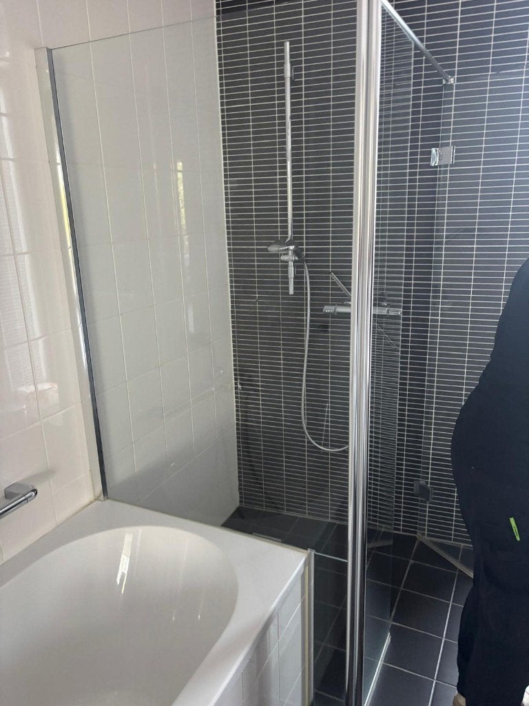 Glazen douchewand met deur, Ophalen, Gebruikt, Glas, Douche