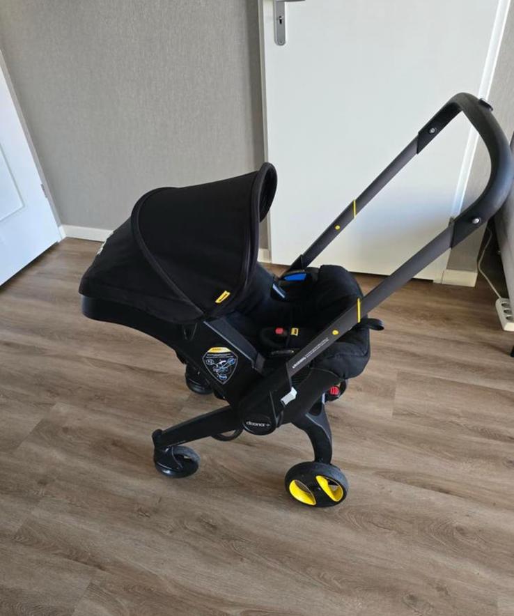 Doona kinderwagen / buggy 2 in 1 met isofix, Kinderen en Baby's, Ophalen, Zo goed als nieuw