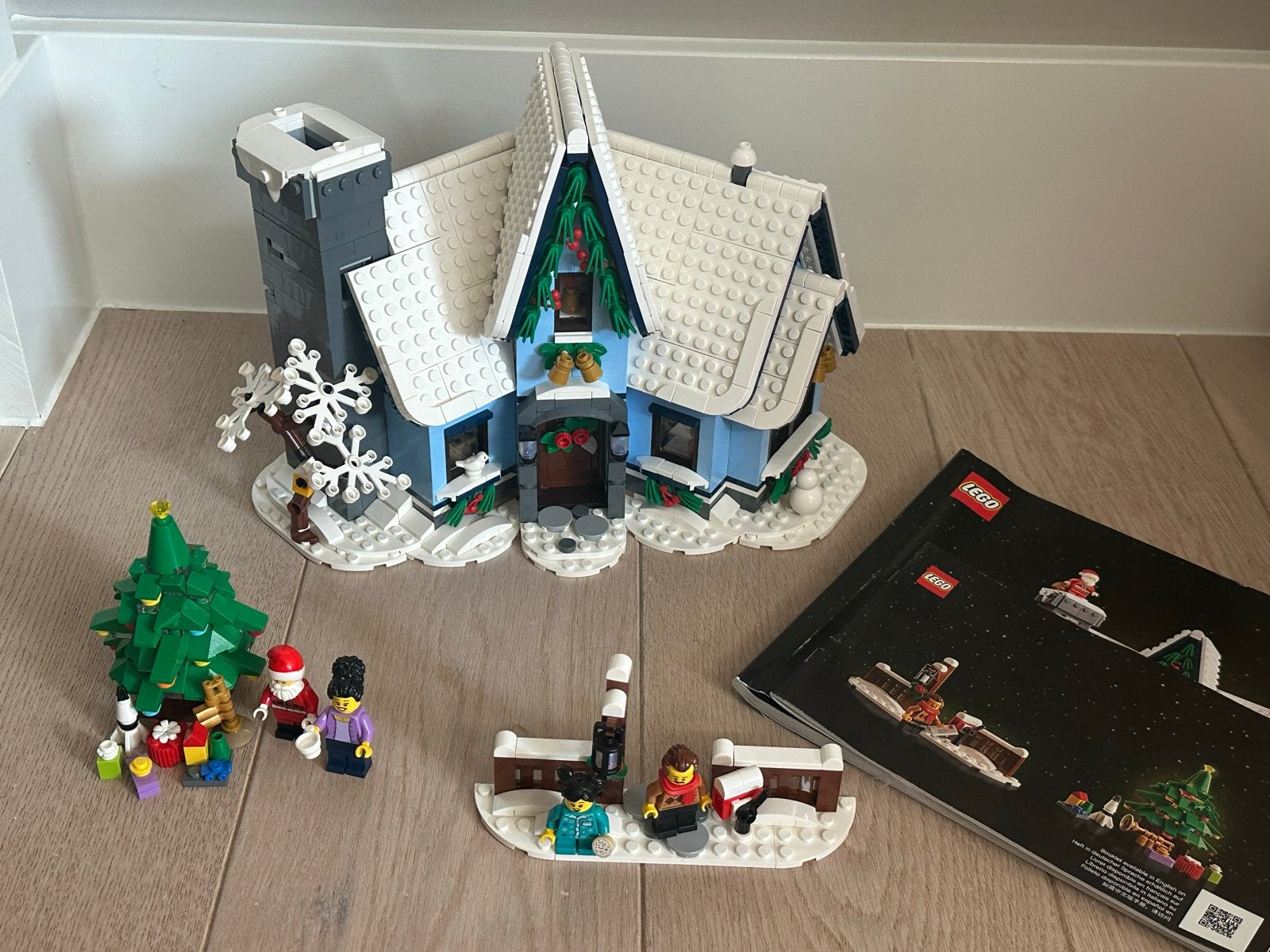 Lego Creator Expert 10293 Bezoek van de Kerstman, Kinderen en Baby's, Ophalen of Verzenden, Zo goed als nieuw, Overige merken