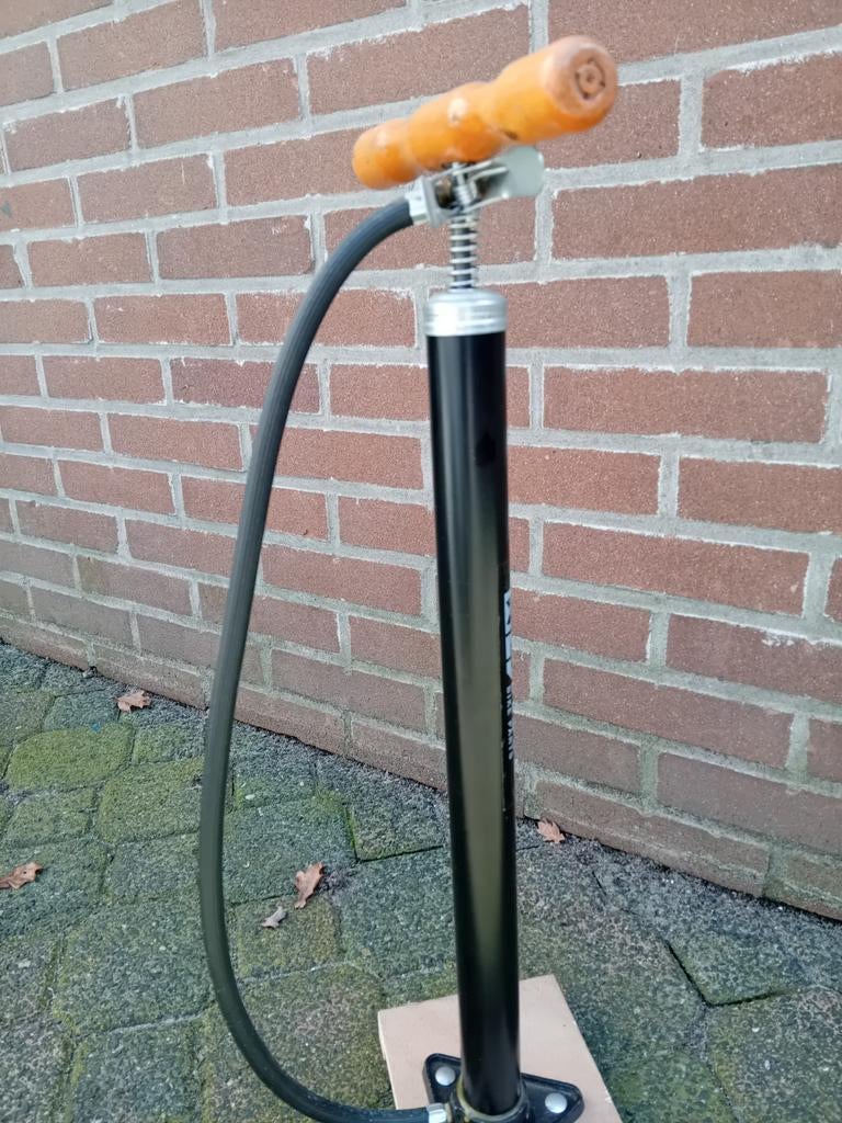 Nieuwe Hollandse Fietspomp - Klassiek Design, Fietsen en Brommers, Ophalen of Verzenden, Nieuw