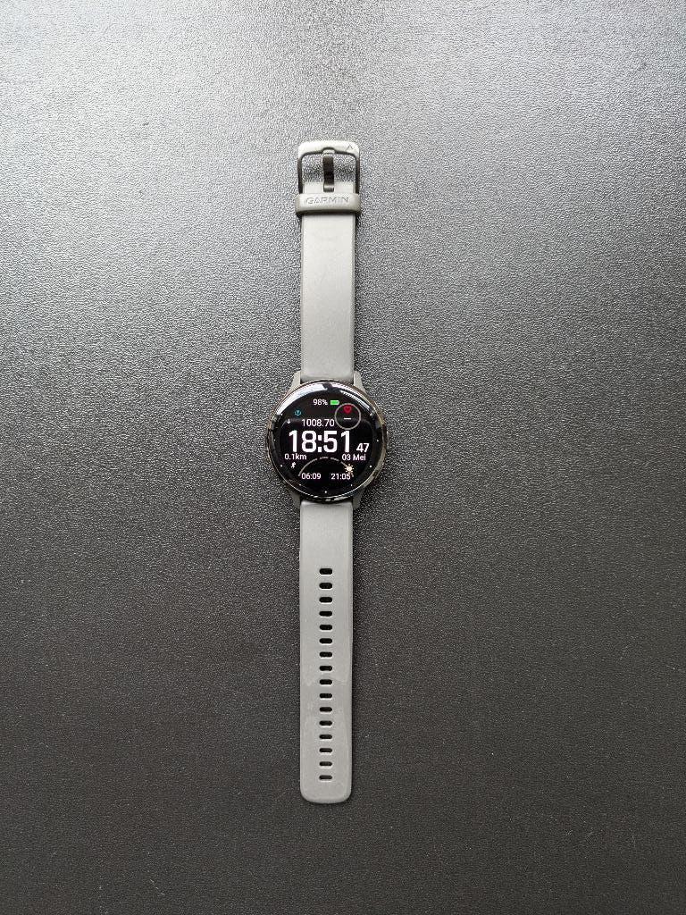 Garmin Venu 3S smartwatch, GARMIN, Ophalen of Verzenden, Zo goed als nieuw, Waterdicht