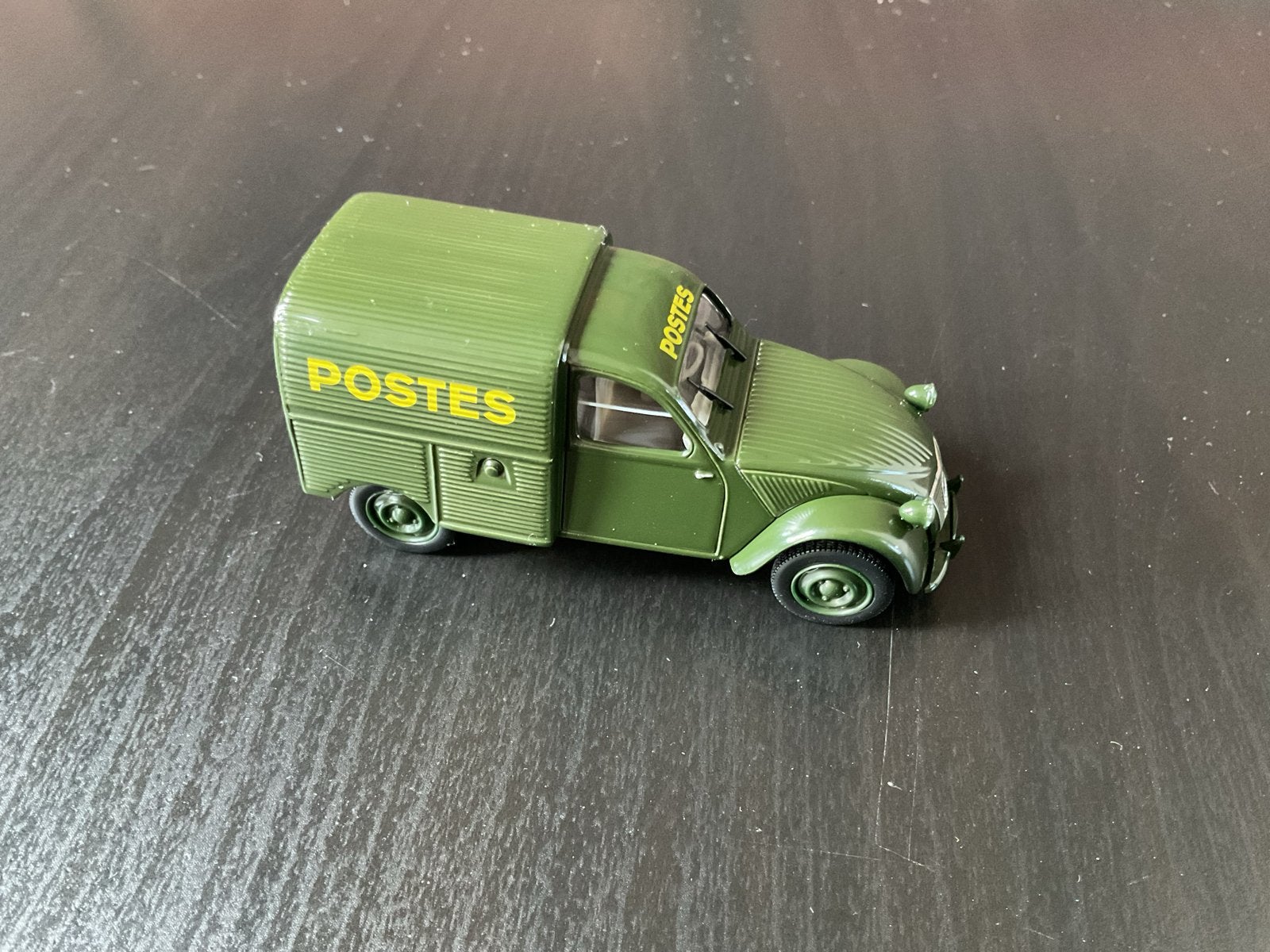 Norev, Hachette, Citroën 2CV Fourgonnette Postes, Hobby en Vrije tijd, Ophalen of Verzenden, Zo goed als nieuw, Auto, Norev