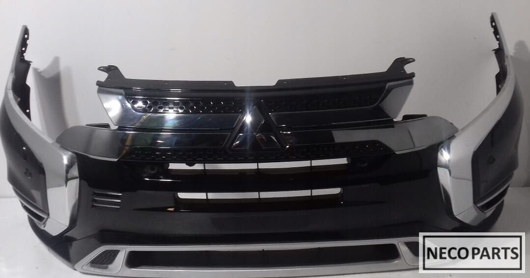 VOORBUMPER MITSUBISHI OUTLANDER FACELIFT BUMPER 2019 -, Auto-onderdelen, Carrosserie en Plaatwerk, Gebruikt, -, -, Ophalen of Verzenden