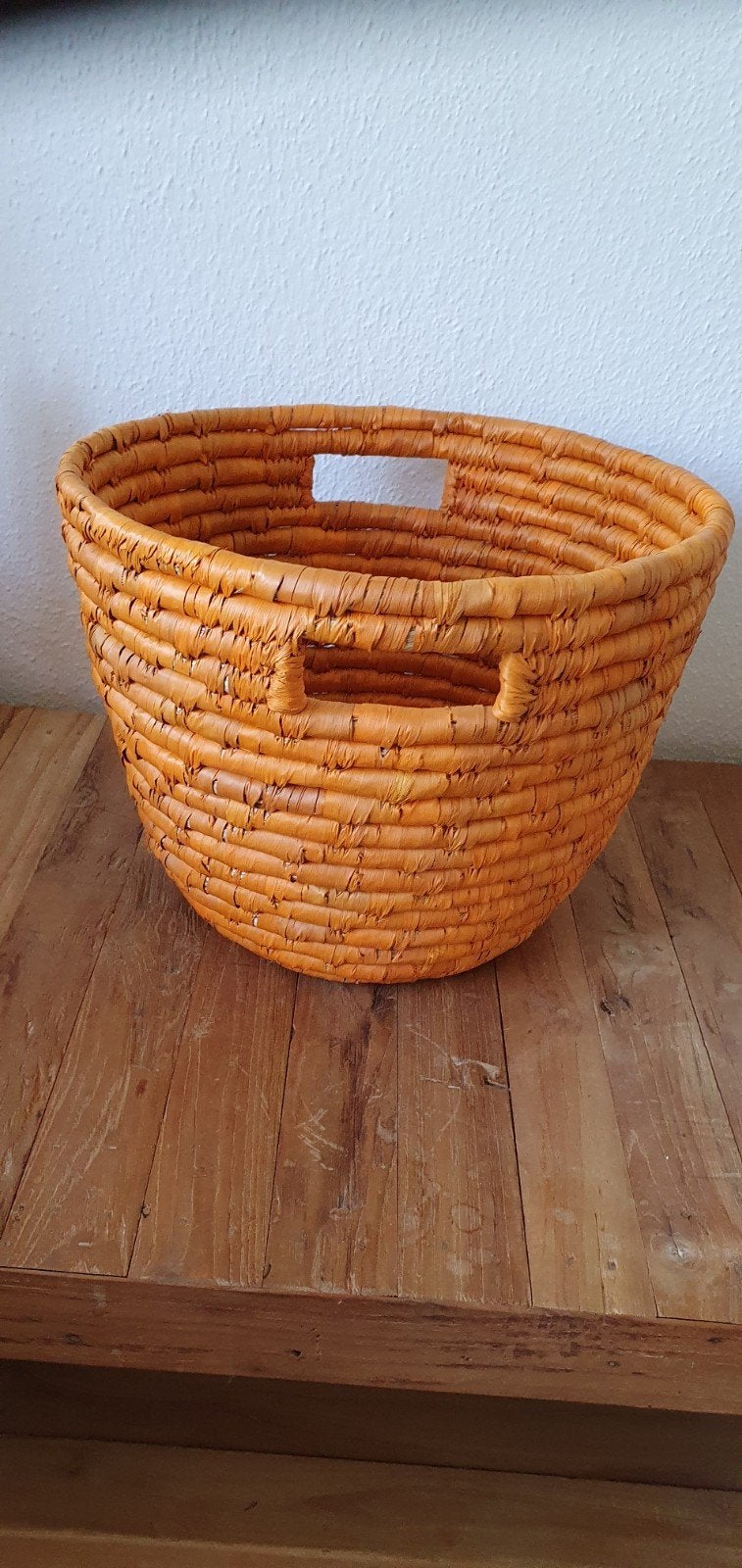 Fairtrade Oranje Mand - Handgemaakt en Gevlochten, Gebruikt, Mand, Handgemaakt, Rond