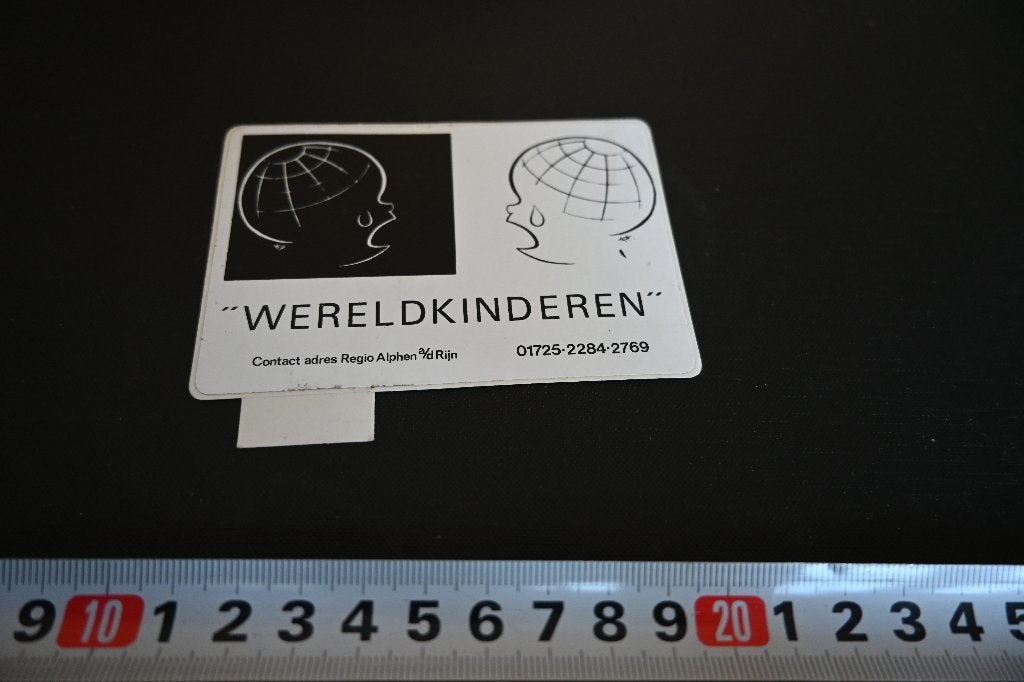 sticker Alphen a/d Rijn  WERELDKINDEREN, Ophalen, Zo goed als nieuw