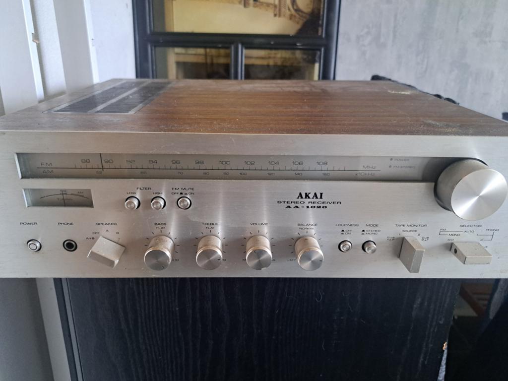 Akai AA-1020 Stereo Receiver - Vintage Audio, Gebruikt, 60 tot 120 watt, Stereo, Ophalen
