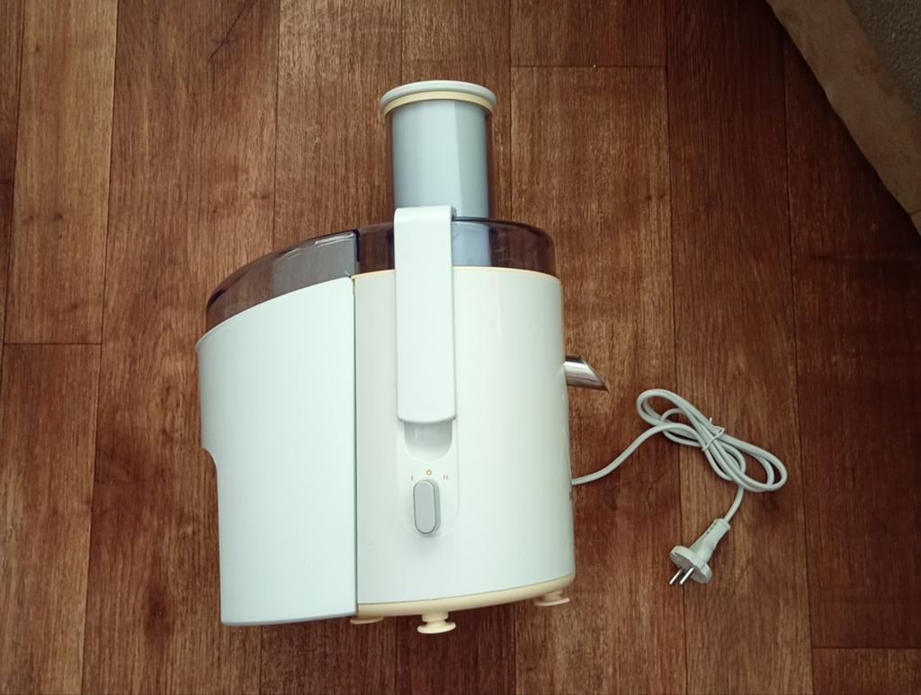 Juicer , in perfecte staat ! ( 2x gebruikt ), Ophalen of Verzenden, Zo goed als nieuw