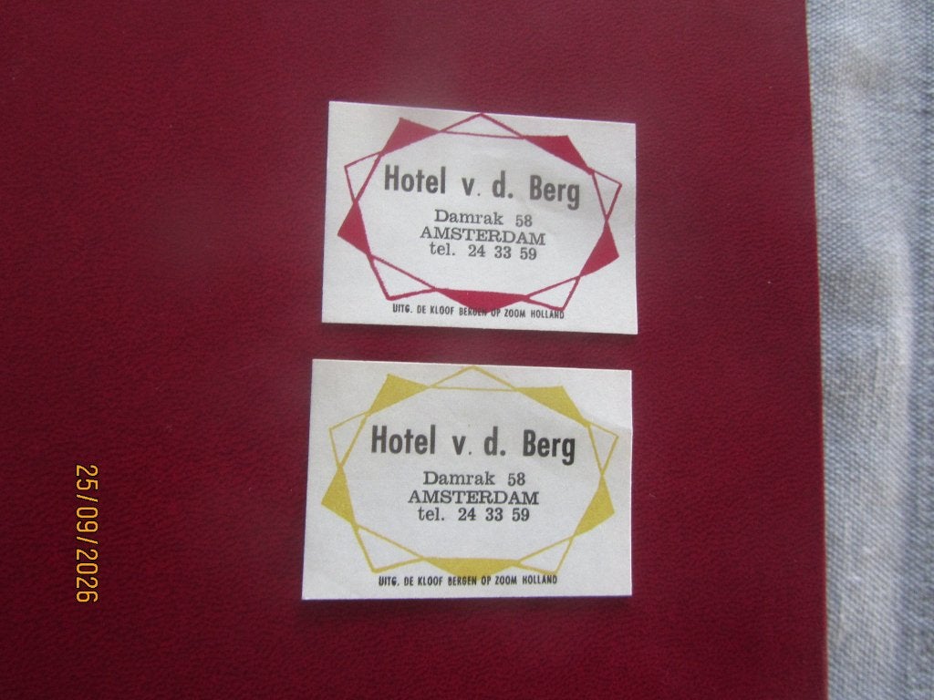 Hotel van de Berg Damrak Amsterdam, Ophalen of Verzenden, Gebruikt, Luciferdoosjes of -merken