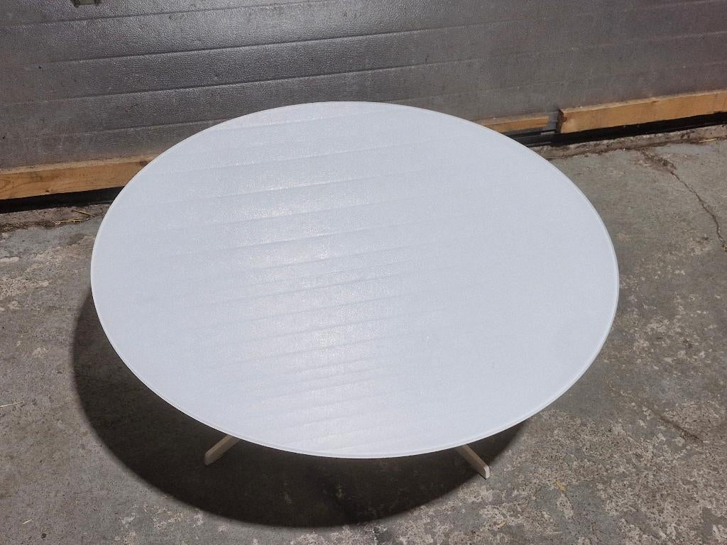 Fritz Hansen design salontafel Space (Jehs+Laub), Gebruikt, 50 tot 100 cm, Info@fritzhansen.com, Rond
