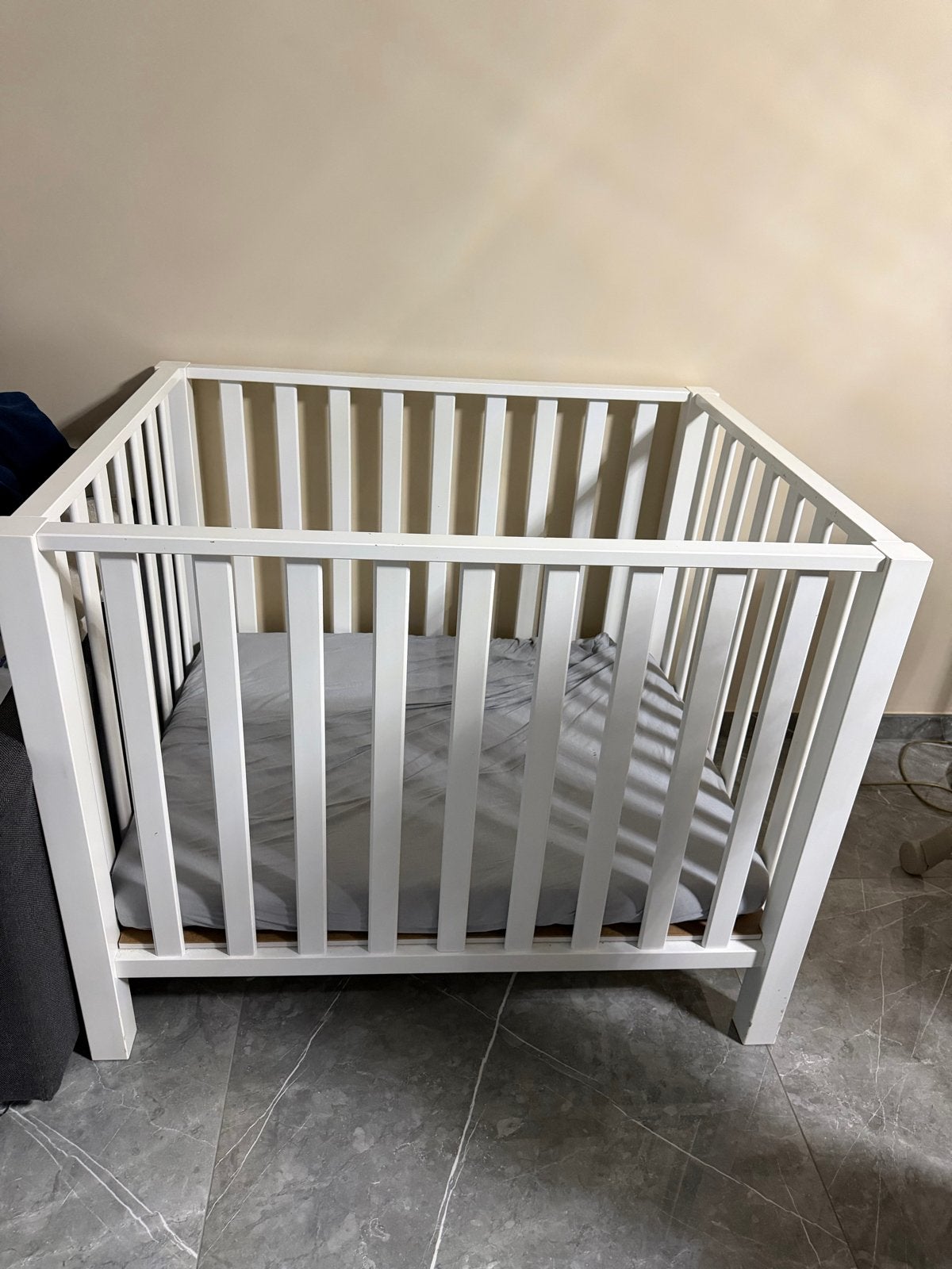 Wit houten ledikant met matras, Ophalen, Gebruikt, Ledikant