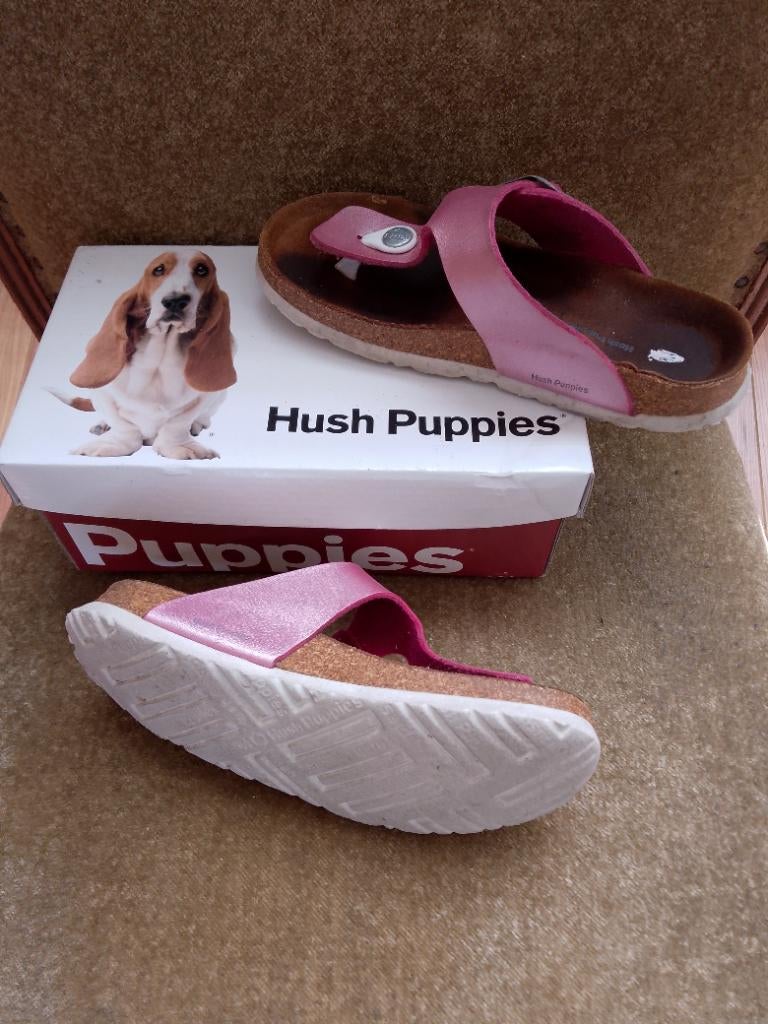 Hush puppies slippers maat 35, Kinderen en Baby's, Kinderkleding | Schoenen en Sokken, Meisje, Overige typen, Ophalen of Verzenden