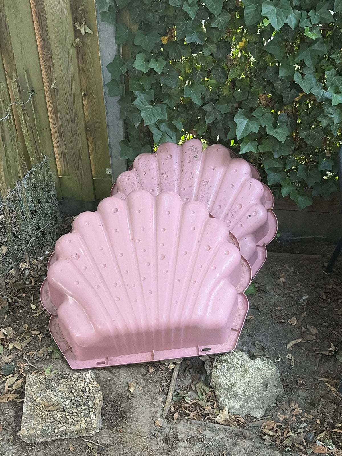 Roze schelpzandbak voor kinderen, Ophalen, Zo goed als nieuw