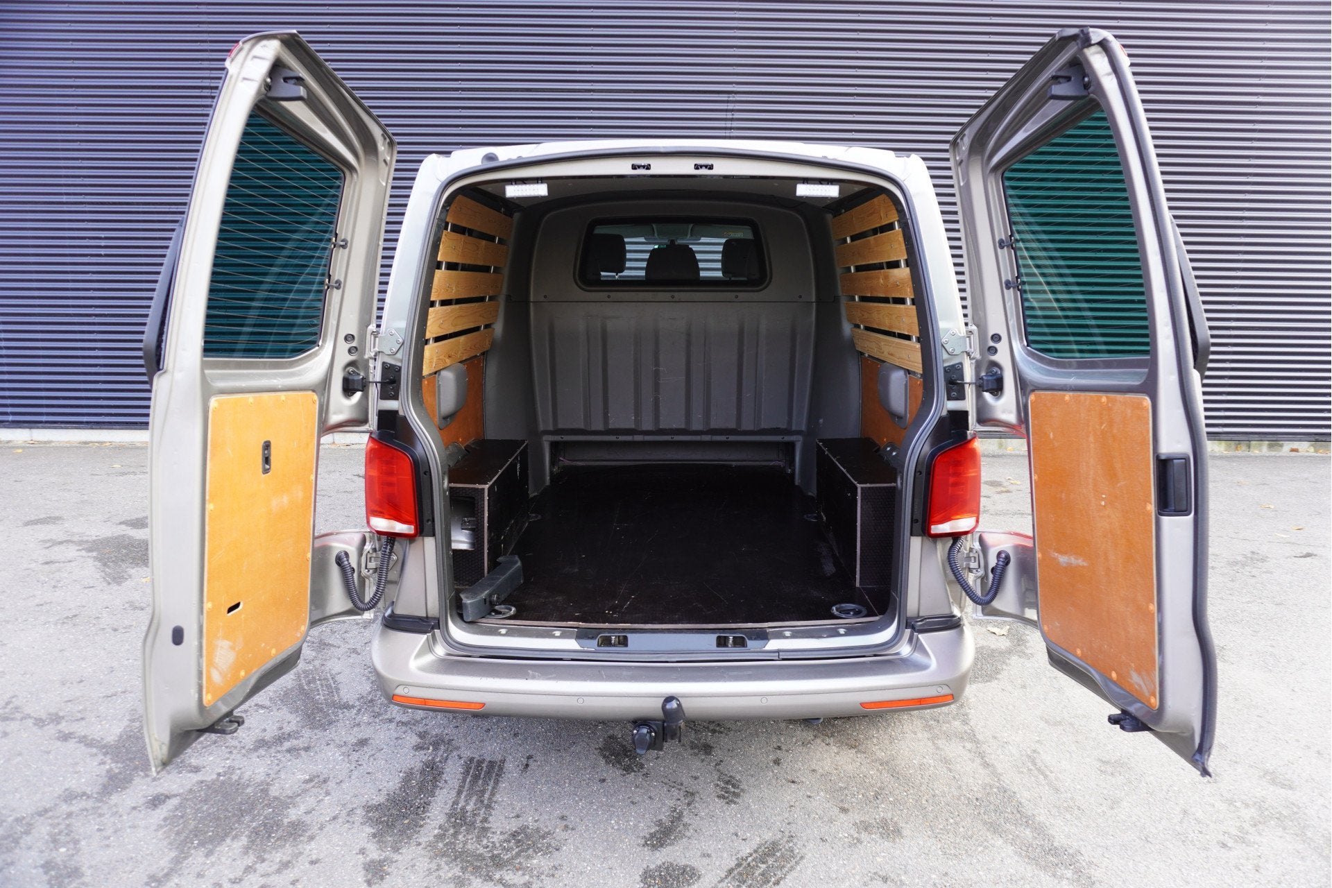 Volkswagen Transporter Bulli 204pk Automaat L2H1 Dubbele cab, Auto's, Gebruikt, Euro 6, 4 cilinders, Volkswagen