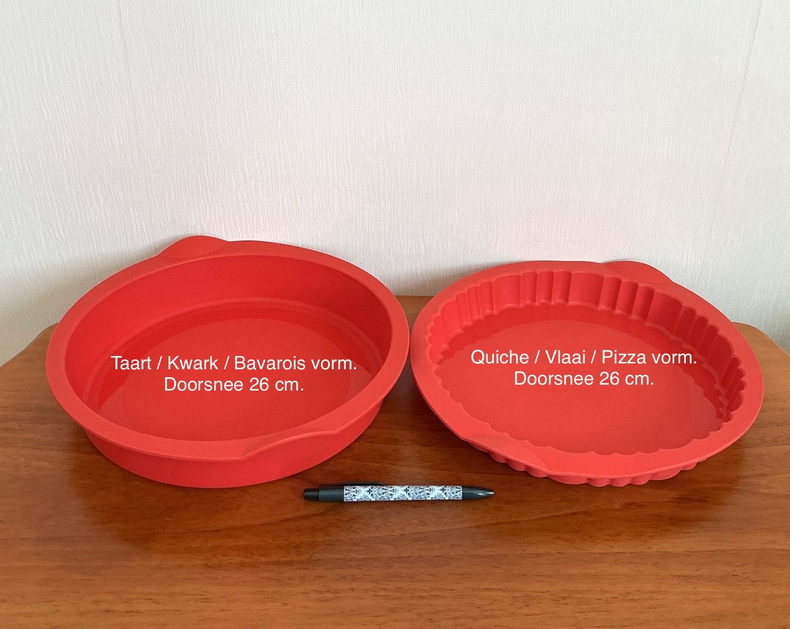 Tupperware 2 MFV Siliconen Bakvormen Taart Quiche Pizza Ø26., Ophalen, Zo goed als nieuw