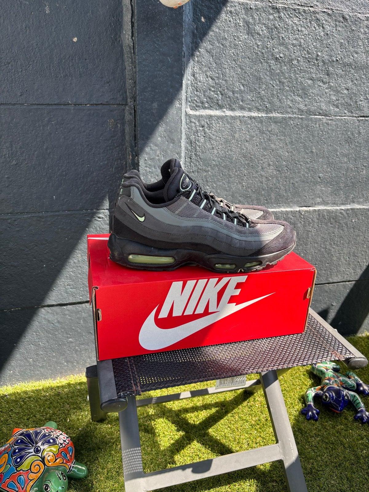 Nike Air Max 95 Black/Vapor Green-Anthracite, Kleding | Heren, Schoenen, Ophalen, Zo goed als nieuw, Zwart, Sneakers of Gympen