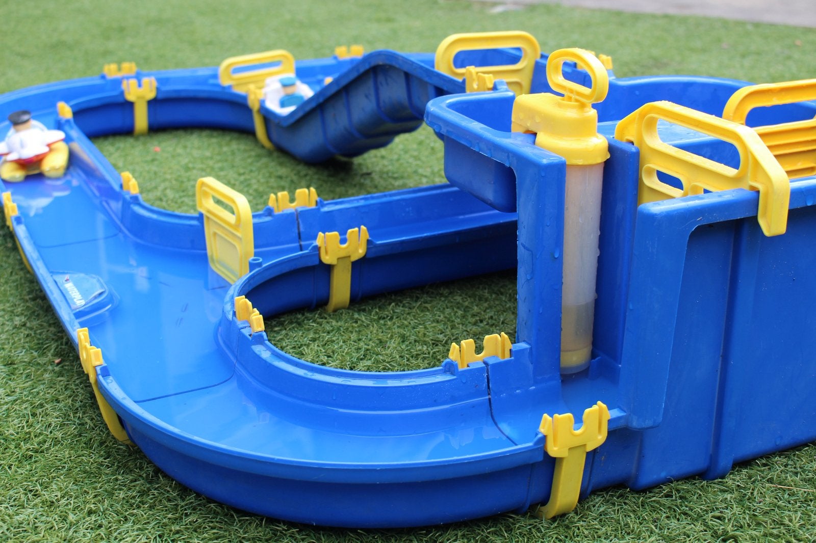 Waterplay waterbaan met leuke bootjes, Kinderen en Baby's, Speelgoed | Buiten | Los speelgoed, Ophalen, Gebruikt
