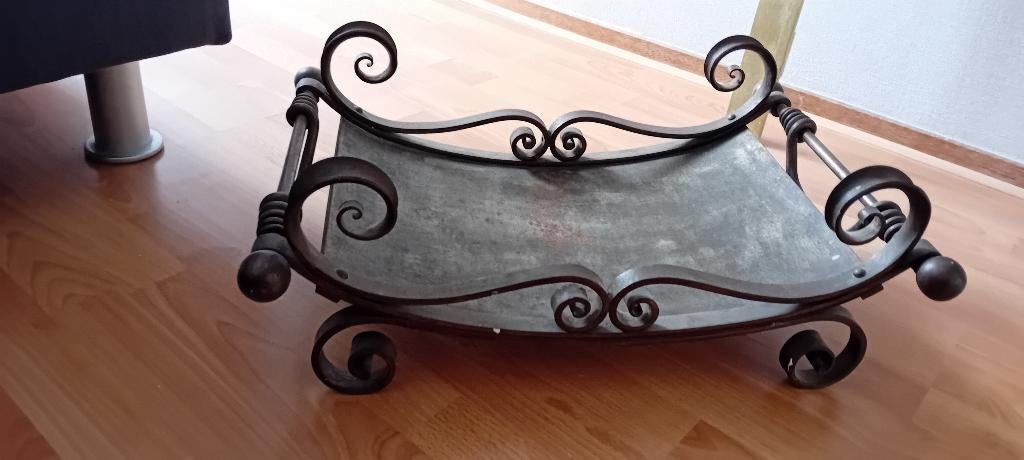 Metalen Haardhout houder, Antiek en Kunst, Ophalen