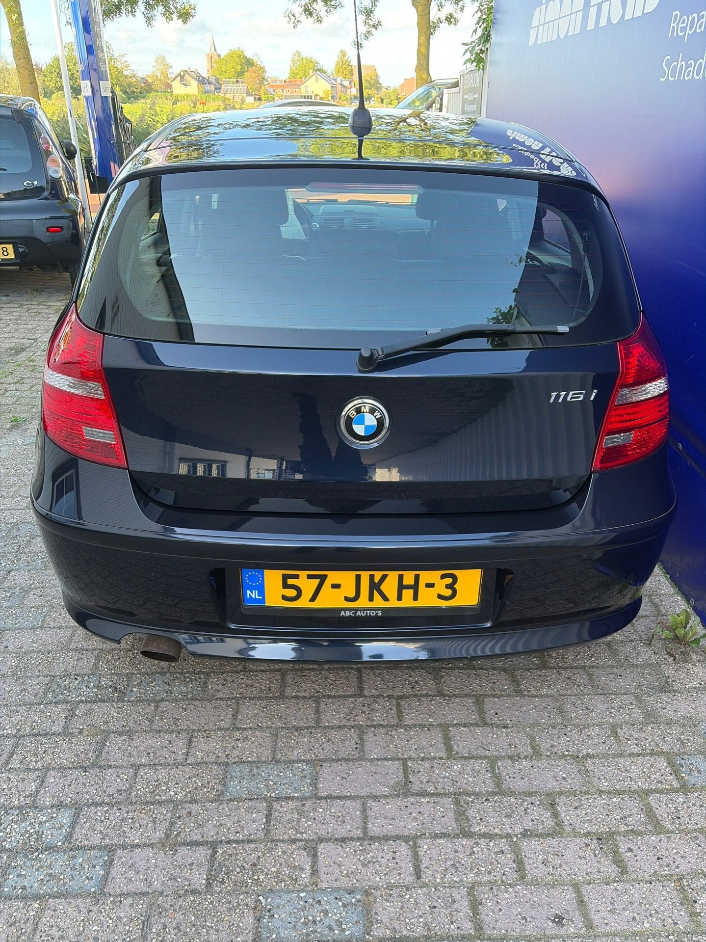 BMW 1-serie 116i Business Line, 1-Serie, Zwart, 4 cilinders, 122 pk