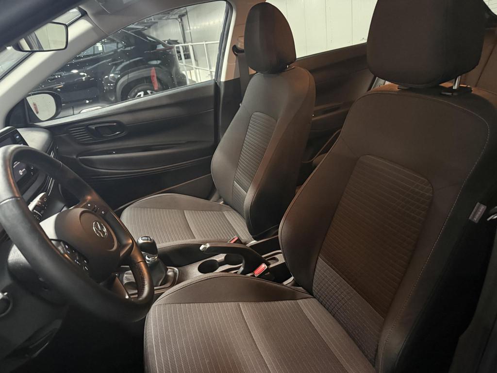 Hyundai i20 1.2 MPI Comfort Stuur en Stoel verwarming, leuke, Euro 6, 4 cilinders, 988 kg, Bedrijf
