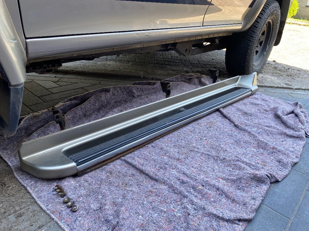 Side Skirt Mitsubishi Pajero - Treeplank, Auto-onderdelen, Ophalen, Gebruikt, Links, Mitsubishi