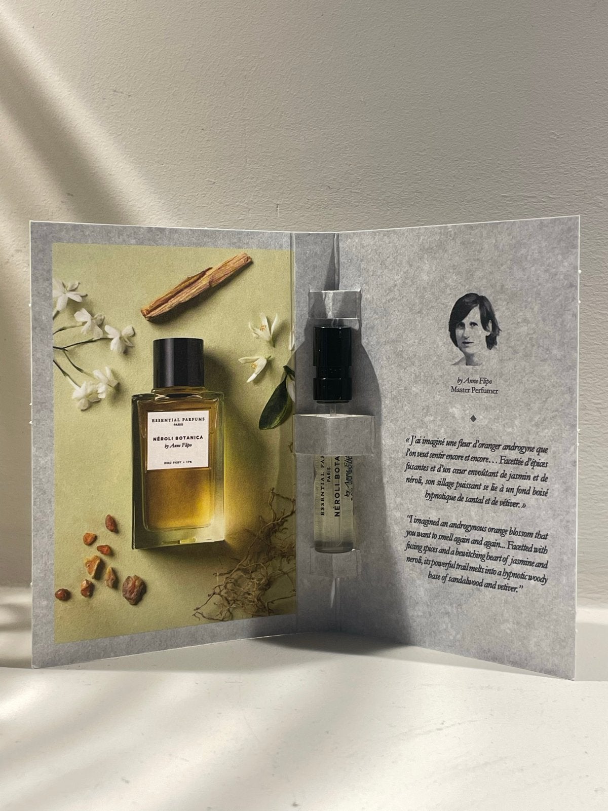 Essential Parfums - Néroli Botanica, 2ml, Sieraden, Tassen en Uiterlijk, Uiterlijk | Parfum, Ophalen of Verzenden, Nieuw