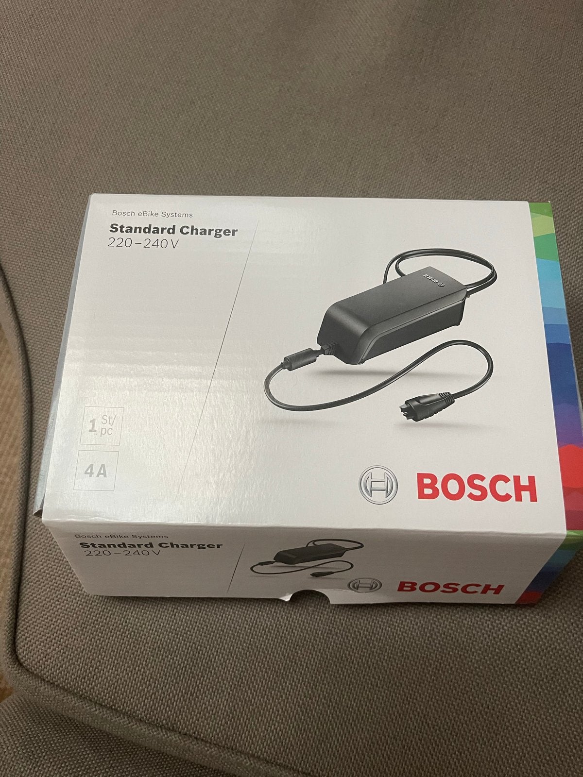 Nieuwe Bosch BCS220 eBike Standaard Oplader 4A (220-240V), Nieuw