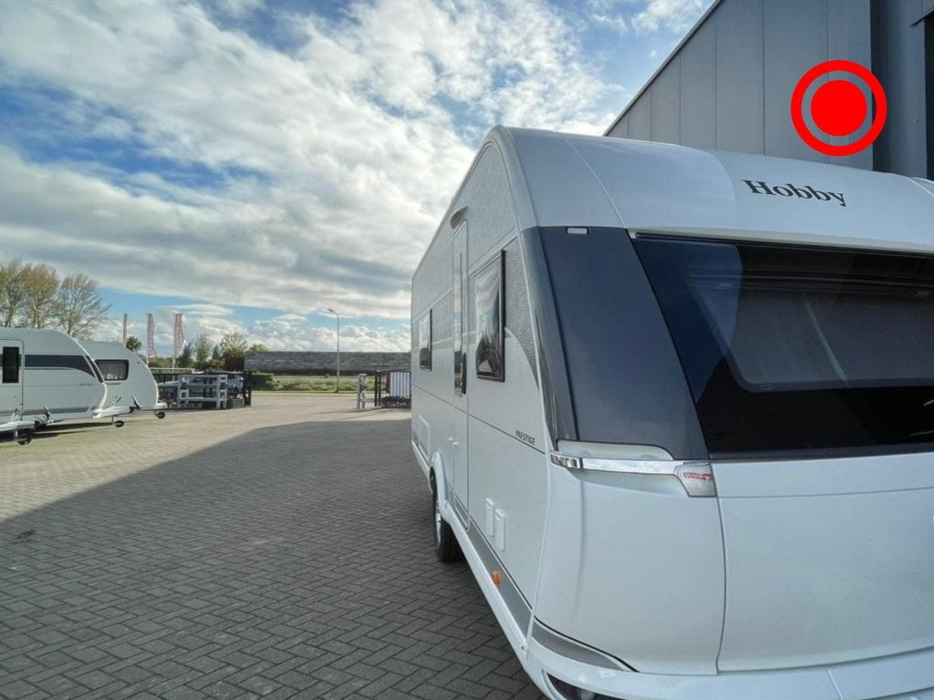 Hobby Prestige 560 WFU 2000 KG as & Combi 6, Rondzit, Hobby, Bedrijf, Schokbreker