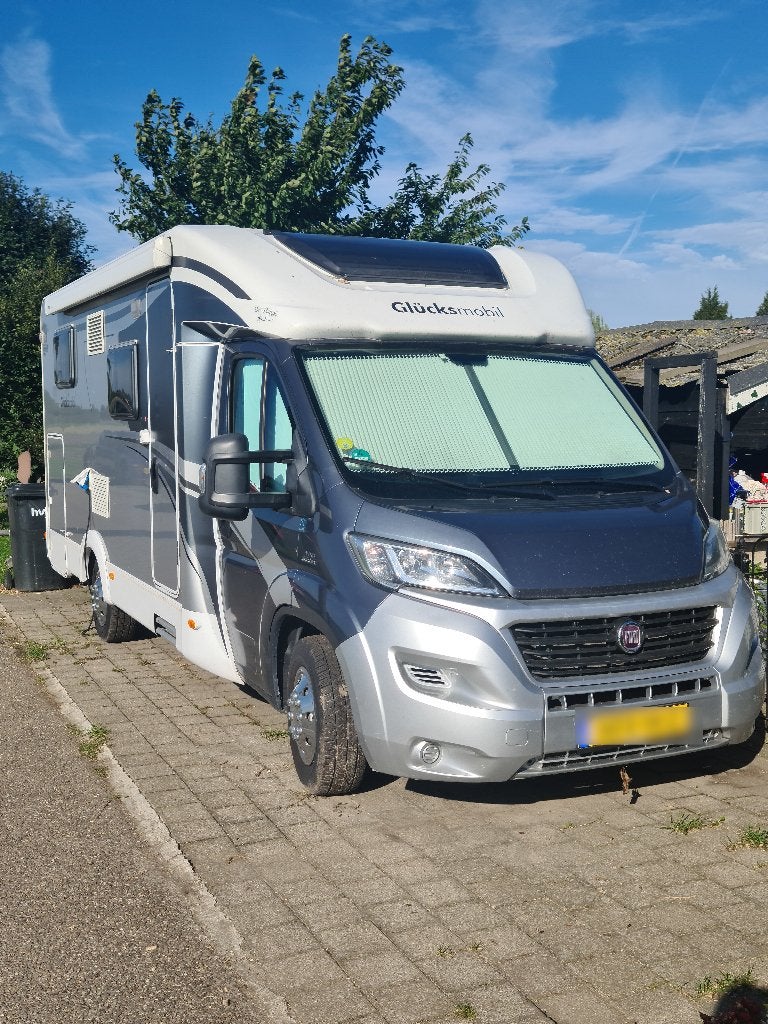 Capron (=Sunlight/ Carado) Glücksmobil T66, Sunlight, Ringverwarming, Particulier, 4 tot 5 meter
